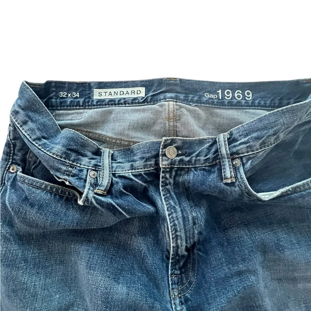 Gap Standard 1969 Classic Blue Denim Jeans Size 32 x 34‎